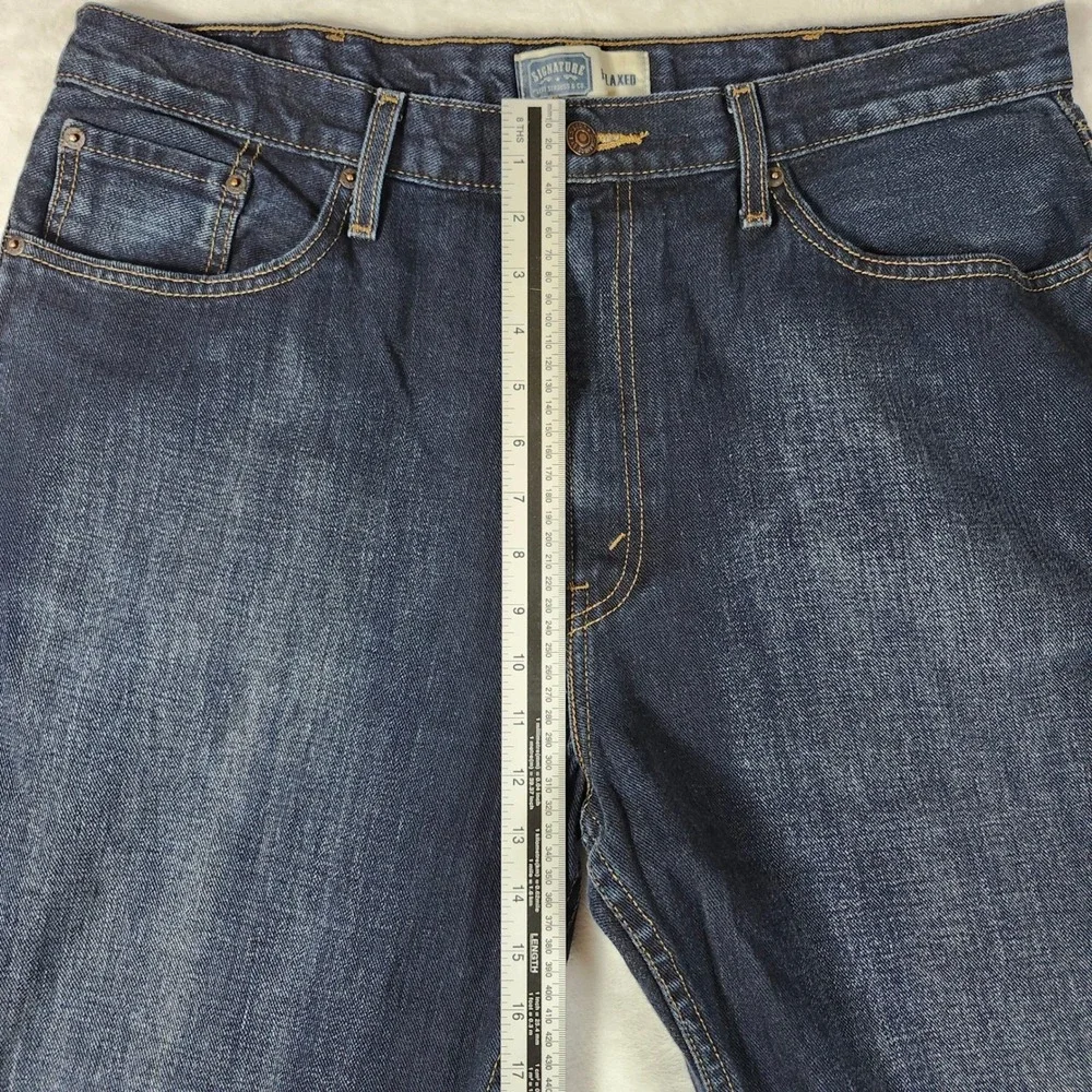 Signature by Levi Strauss Relaxed Jeans Mens 38x30 Dark‎ Wash Excellent Denim